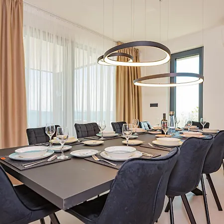 Luxury Seafront Aurea - With Private Pool, Game & Stunning Sea Views