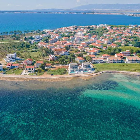 Luxury Seafront Aurea - With Private Pool, Game & Stunning Sea Views Villa Privlaka (Zadar)